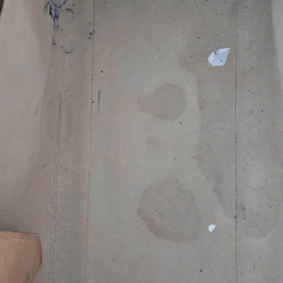 Louis Vuitton Manhattan Monogram Logo Black and Tan Handbag - Picture 8 of 10